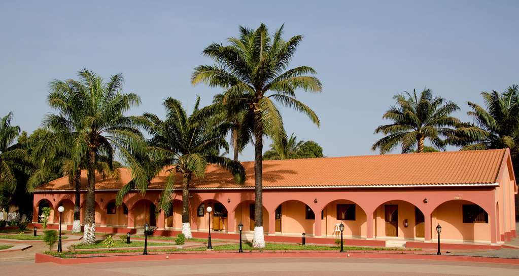 Dunia Hotel Bissau Esterno foto